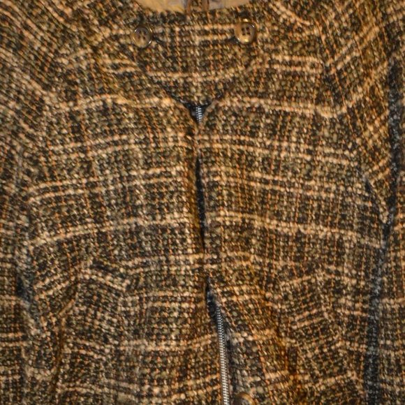 Womens BCBG MaxAzria Tara Textured Trapeze Jacket - Picture 4 of 7